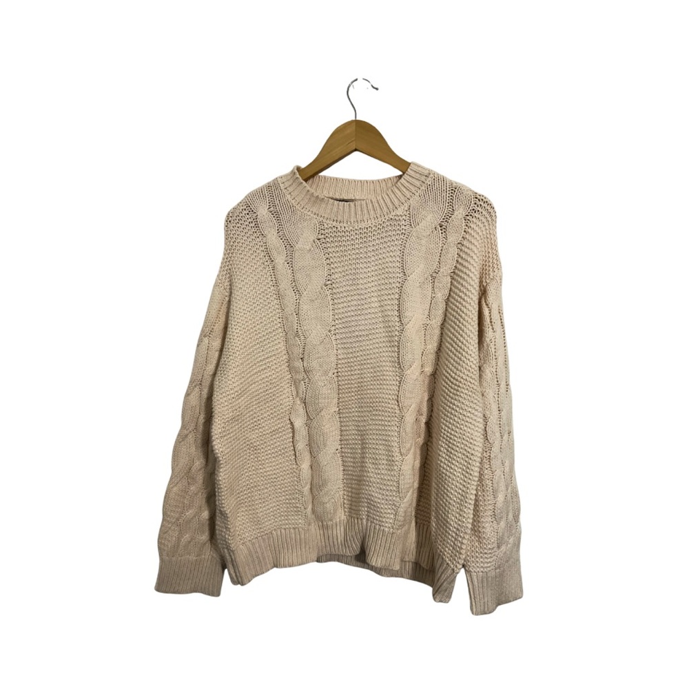 Cozy Oversized Cable Knit Sweater